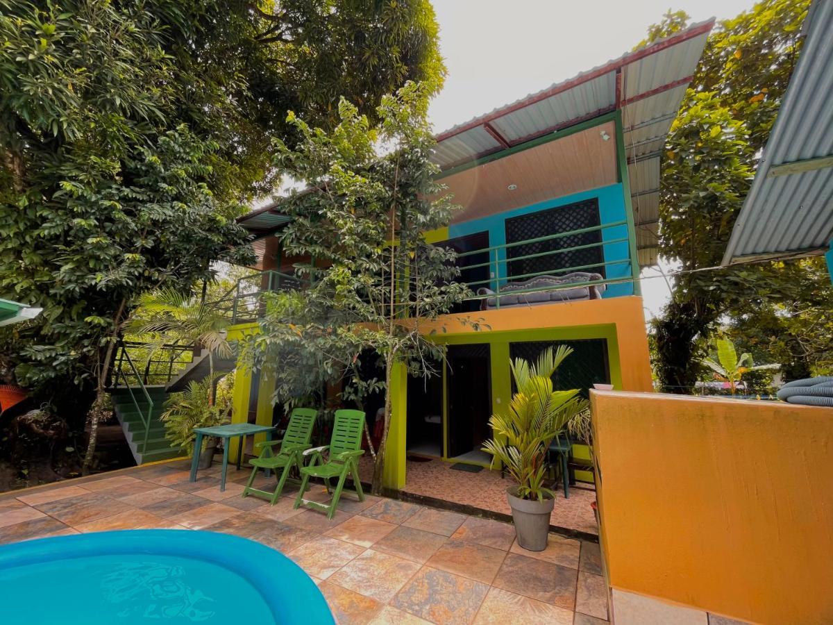 Los Amigos Jungle Hotel Тортугеро Екстер'єр фото