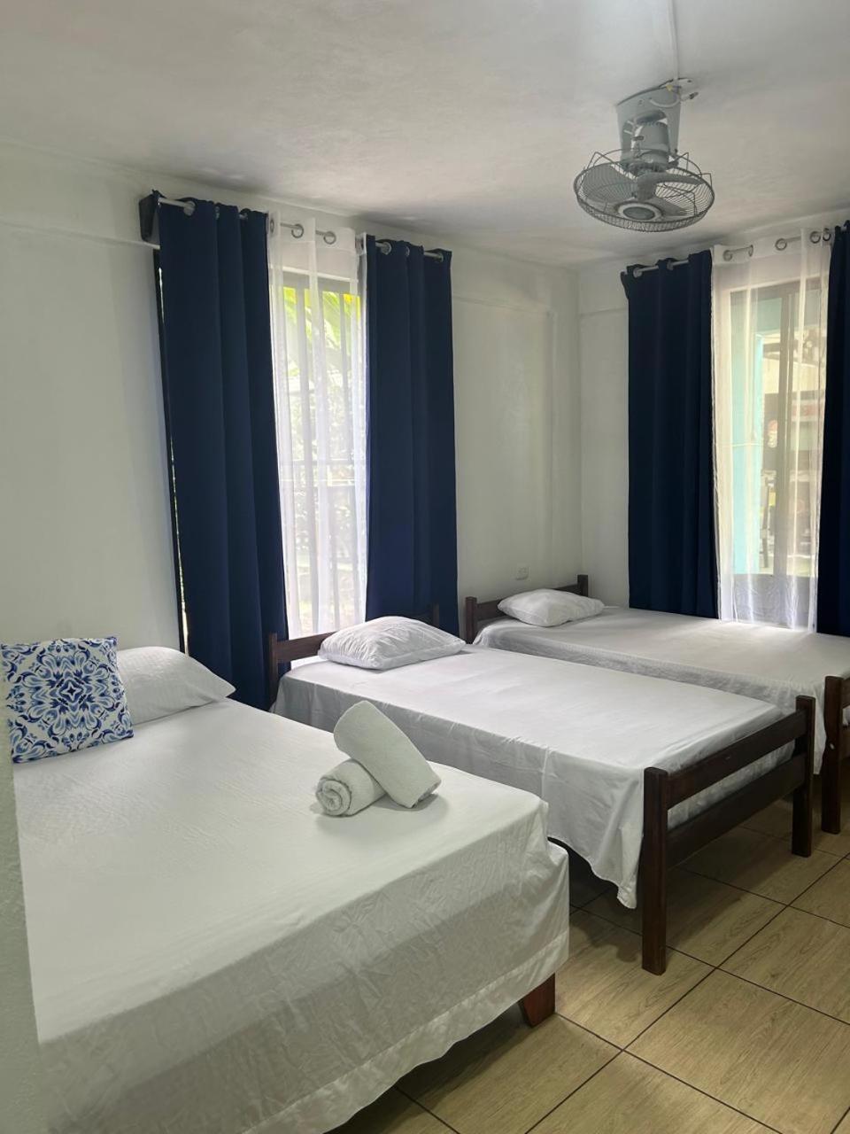 Los Amigos Jungle Hotel Тортугеро Екстер'єр фото